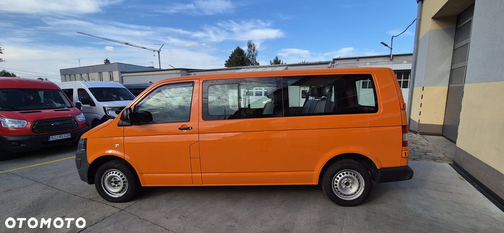 Volkswagen Transporter Caravelle Lang Trendline - 5