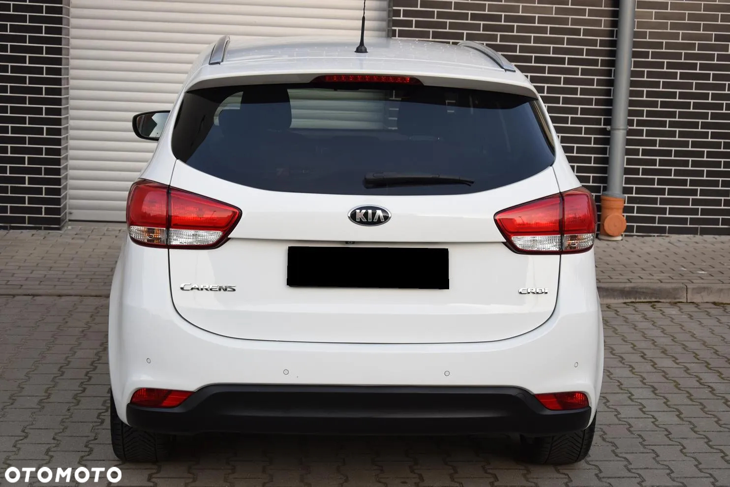 Kia Carens 1.7 CRDi 141 ISG Dream-Team Edition - 22