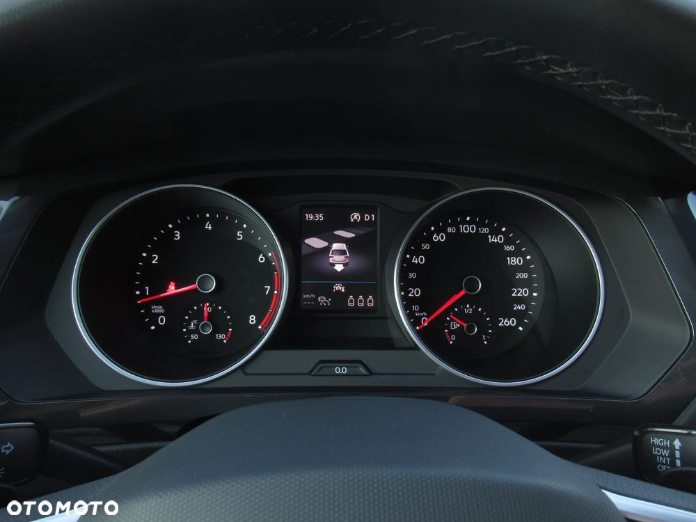 Volkswagen Tiguan 2.0 TSI 4Mot Life DSG - 35