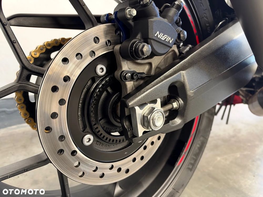 Honda CBR - 19