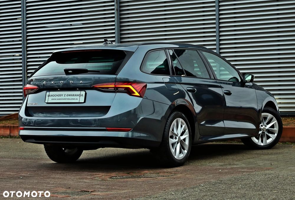 Skoda Octavia 2.0 TDI SCR Ambition DSG - 10