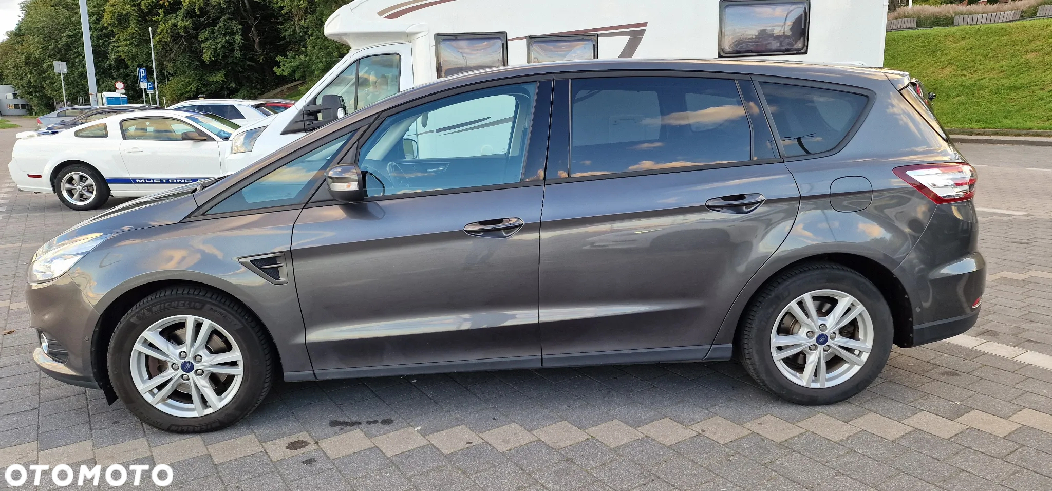 Ford S-Max 2.0 EcoBlue Titanium - 11