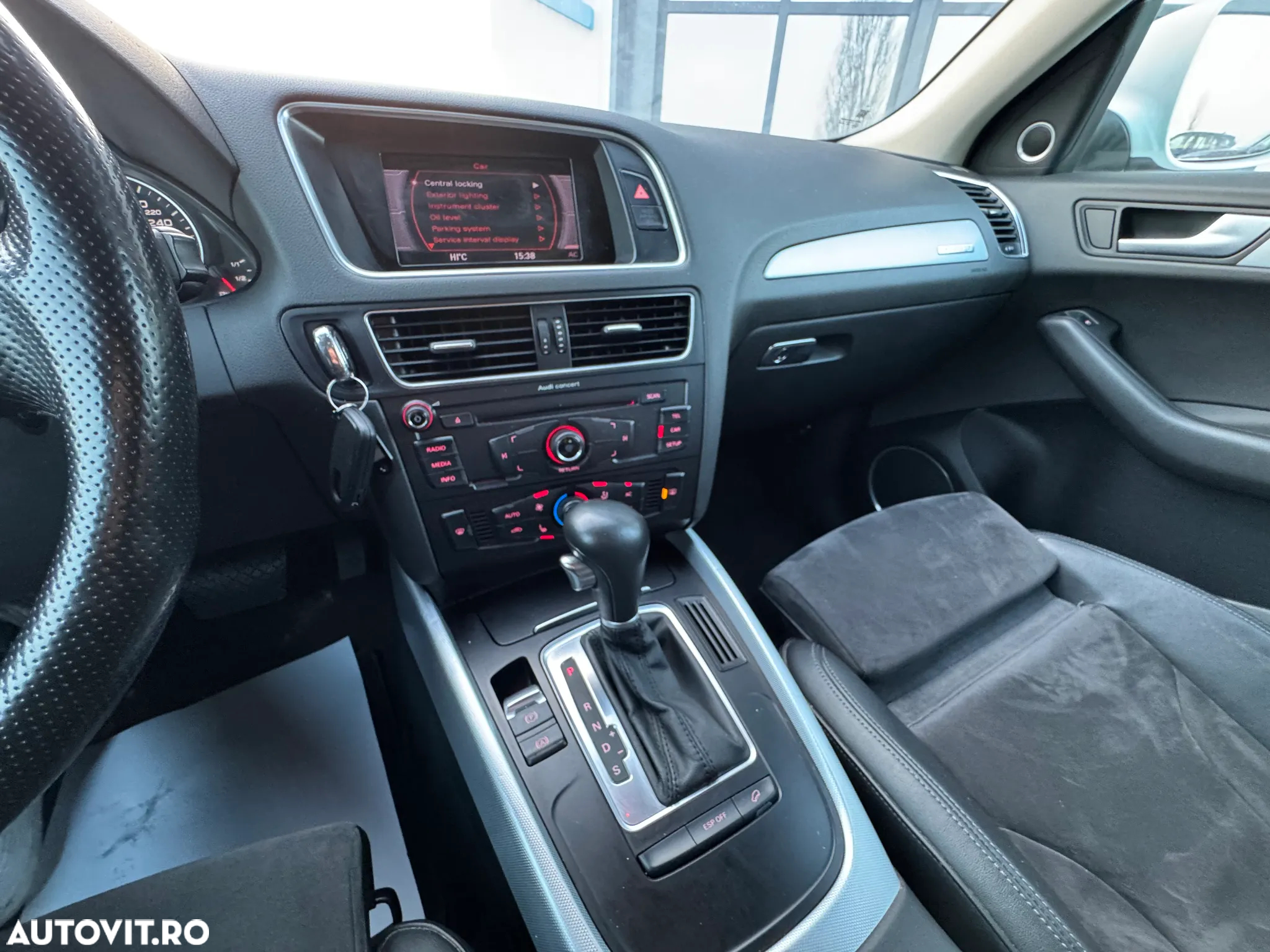 Audi Q5 2.0 TDI Quattro S-Tronic - 37