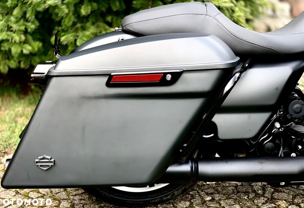 Harley-Davidson Touring Street Glide - 3