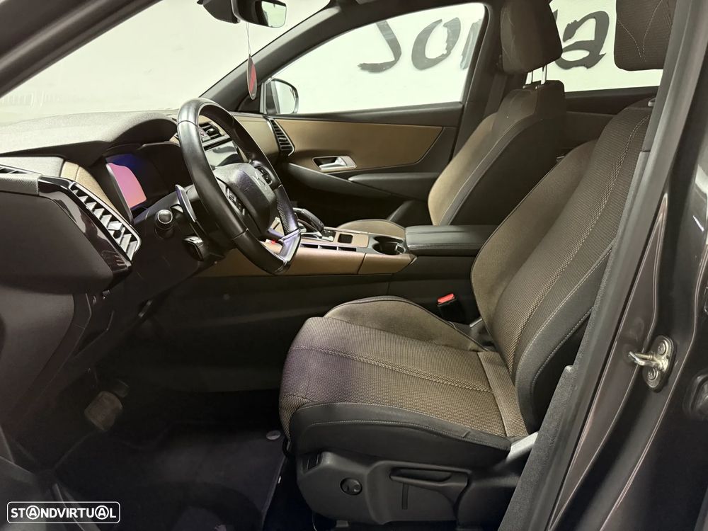 DS DS7 Crossback - 26