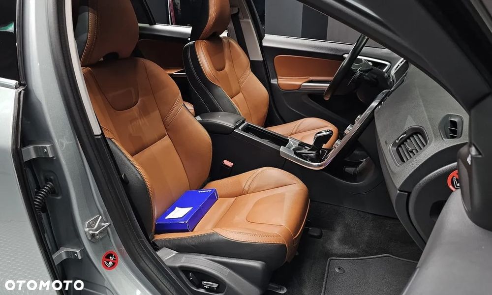 Volvo S60 T5 Drive-E Summum - 15