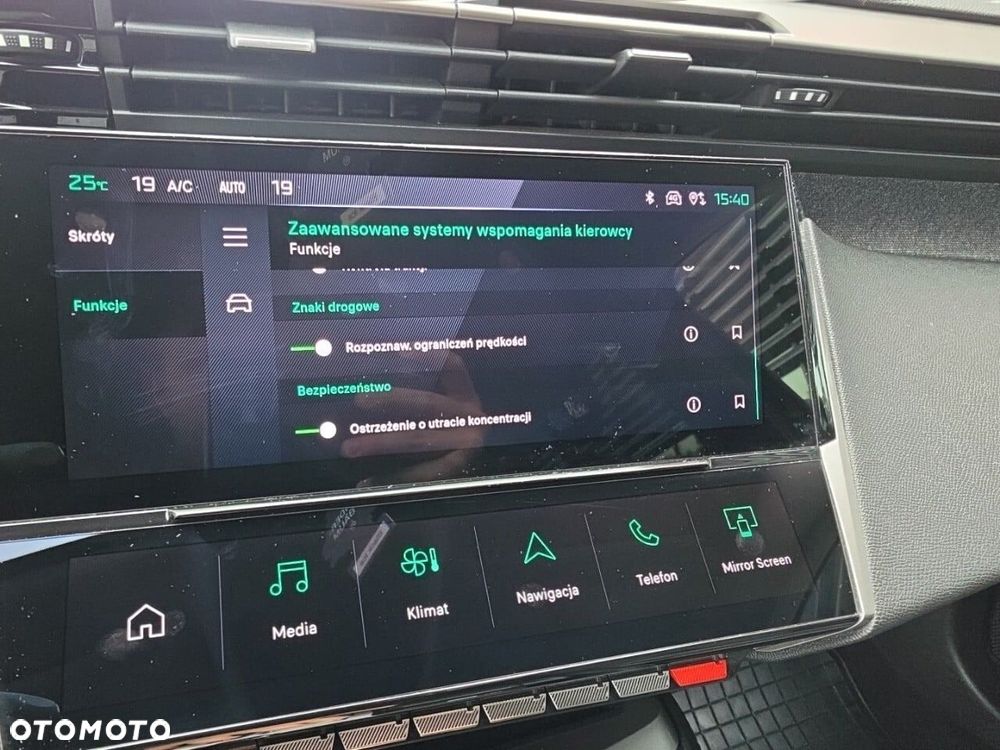 Peugeot 408 1.2 PureTech Allure S&S EAT8 - 25