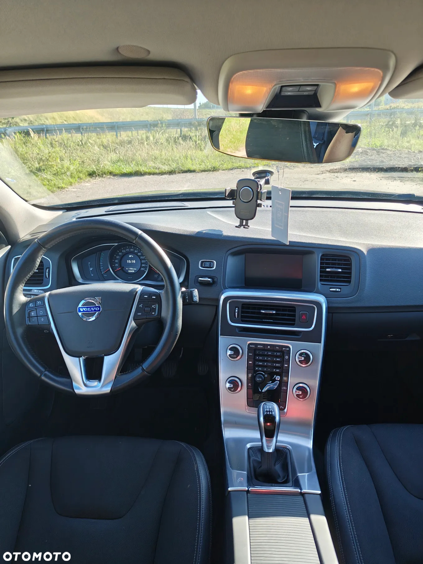 Volvo V60 D2 Momentum - 8