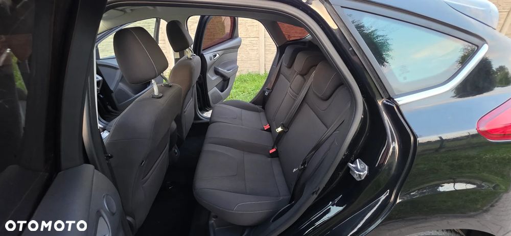 Ford Focus 1.6 EcoBoost Titanium - 13