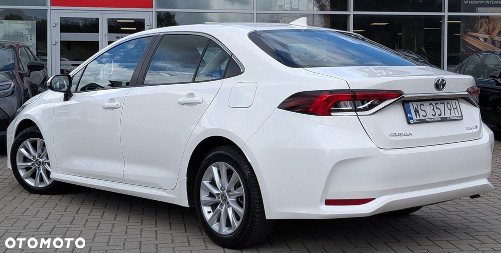 Toyota Corolla 1.8 Hybrid Comfort - 15