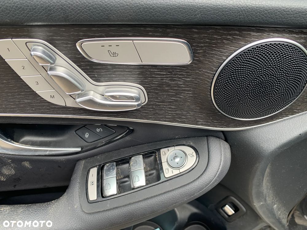 Mercedes-Benz GLC - 9