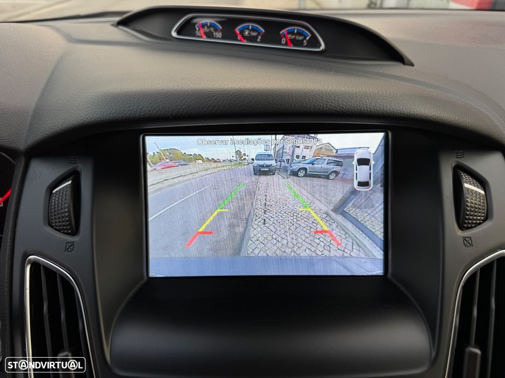 Ford Focus 2.3 EcoBoost RS - 14