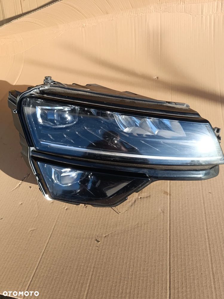 Skoda Karoq  lampa Full Led 57B941016B - 1