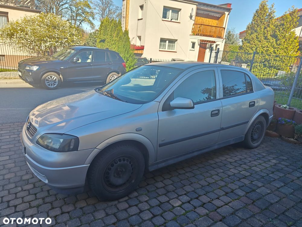 Opel Astra 1.4 - 1