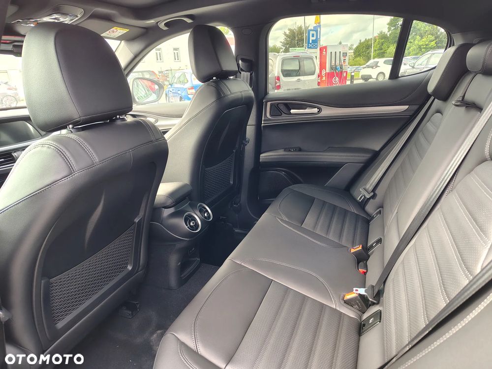 Alfa Romeo Stelvio 2.0 Turbo Veloce Q4 - 20