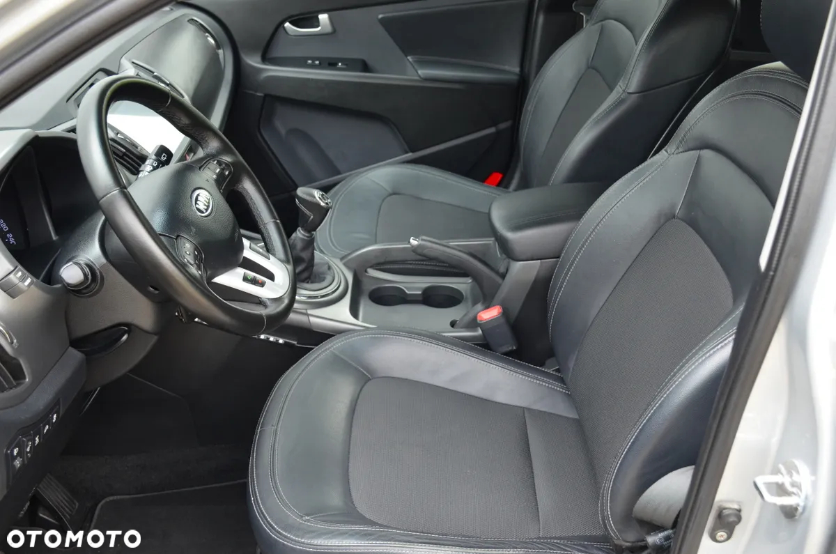 Kia Sportage 2.0 M - 21