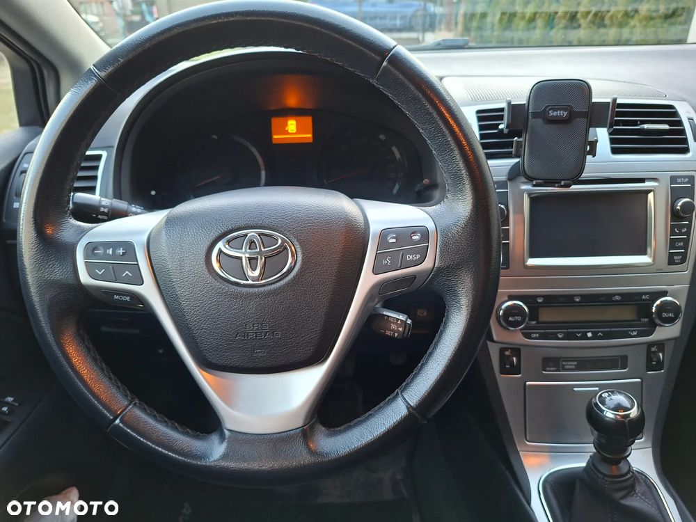 Toyota Avensis 1.8 Edition - 18
