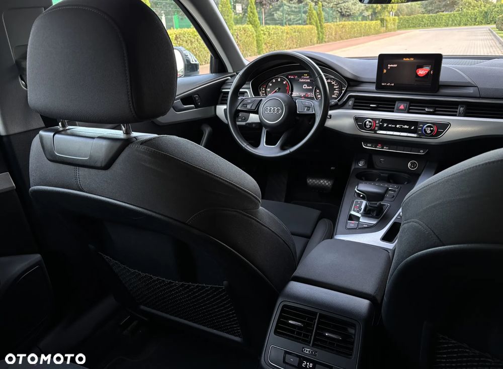 Audi A4 Avant 35 TFSI S tronic design - 12
