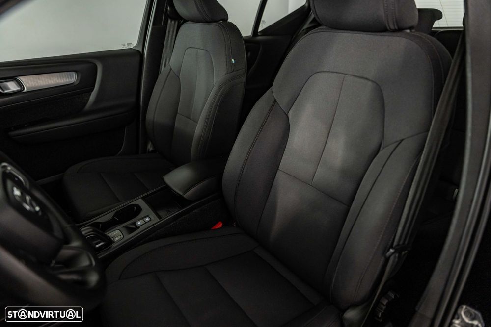 Volvo XC 40 1.5 T4 PHEV Inscription Expression — fotografia 12