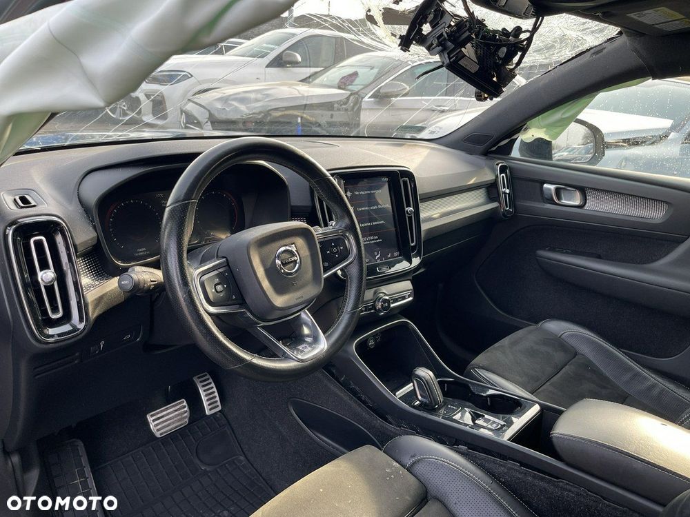 Volvo XC 40 T5 AWD Geartronic R-Design - 13