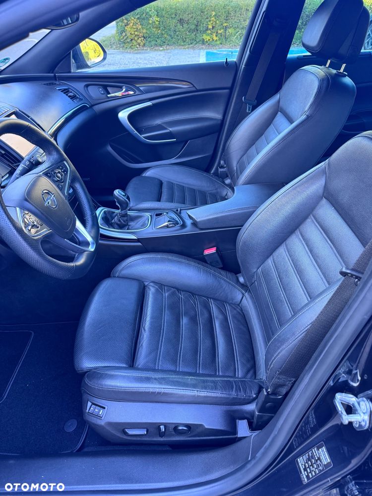 Opel Insignia - 19