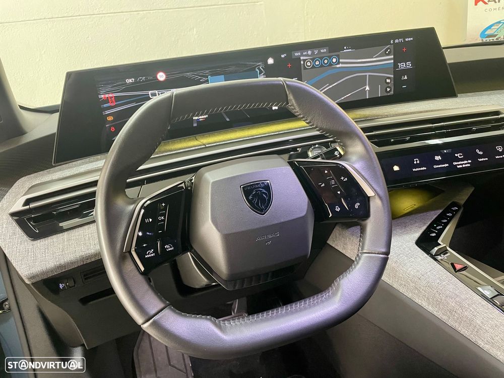 Peugeot 3008 1.2 Hybrid Allure Pack e-DCS6 - 24