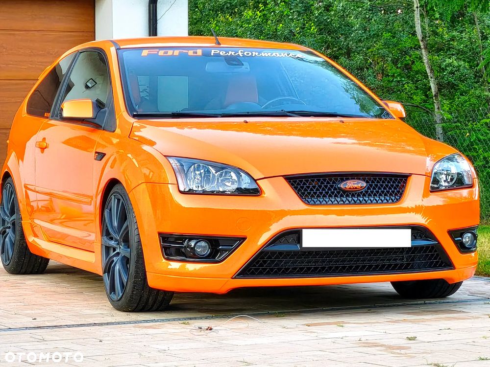 Ford Focus - 1