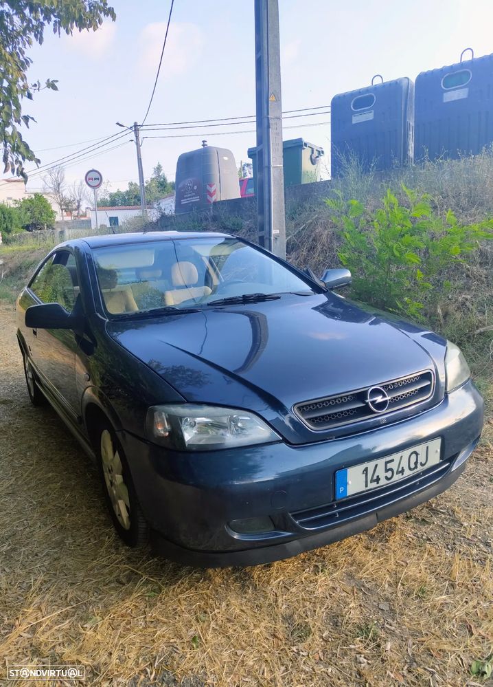 Opel Astra Coupe 1.8 16V - 3
