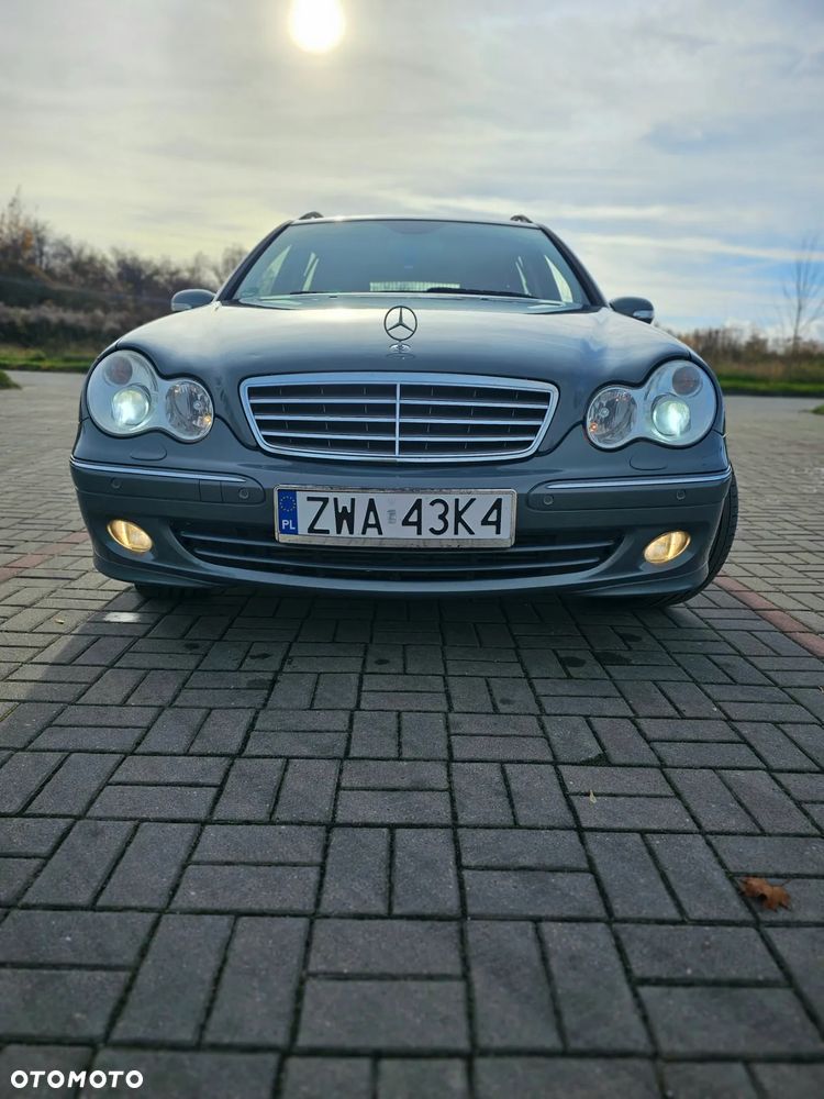 Mercedes-Benz Klasa C 320 T CDI 7-G-TRONIC Elegance DPF - 7