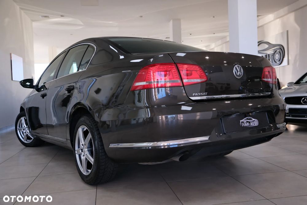 Volkswagen Passat 1.4 TSI Trendline - 15