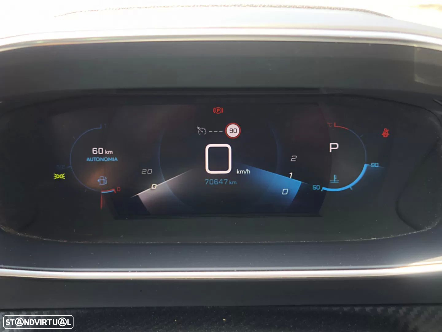 Peugeot 2008 PureTech 130 EAT8 Allure - 8