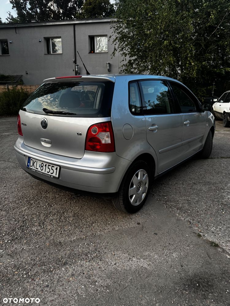 Volkswagen Polo - 4