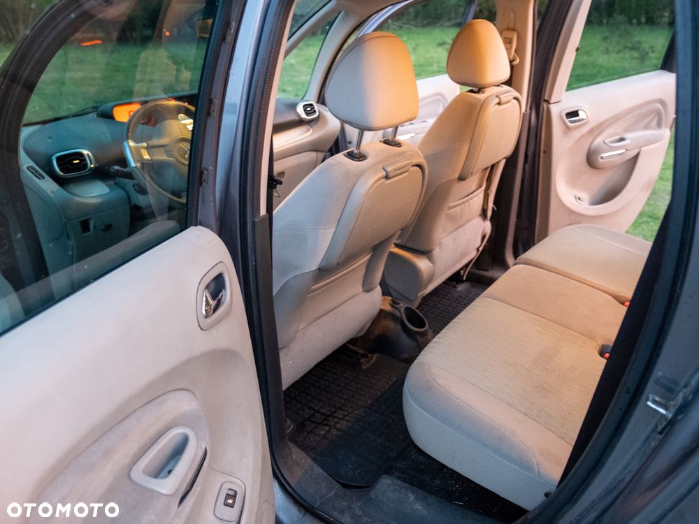 Citroën C3 Picasso 1.6i Seduction - 15