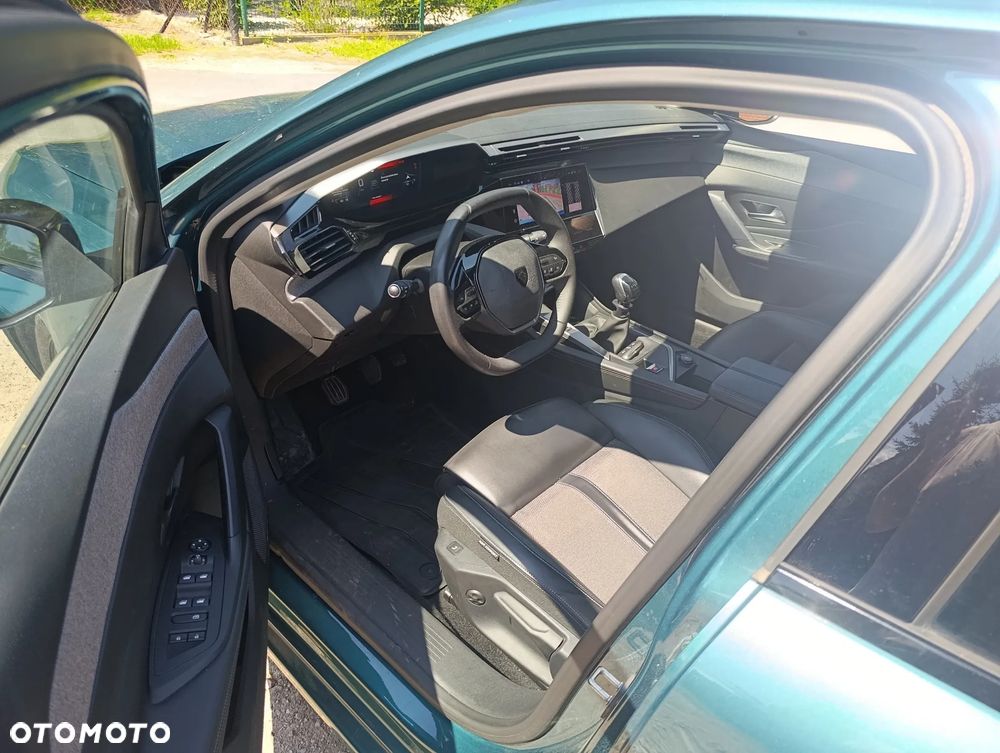 Peugeot 308 1.2 PureTech Allure Pack S&S - 8