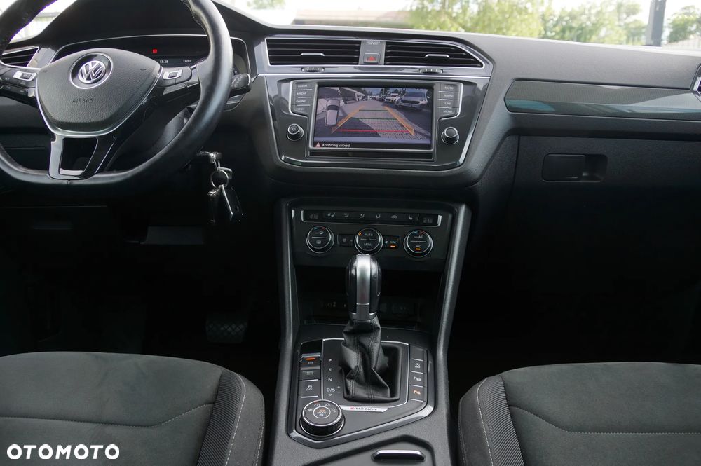 Volkswagen Tiguan 2.0 TDI SCR 4MOTION (BlueMotion Techn.) DSG Highline - 13