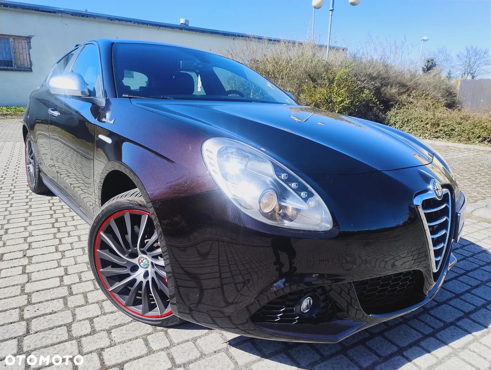 Alfa Romeo Giulietta 2.0 JTDM 16V Turismo - 1