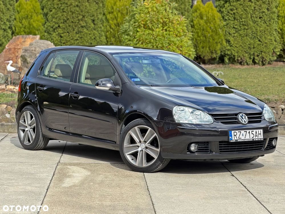 Volkswagen Golf - 40