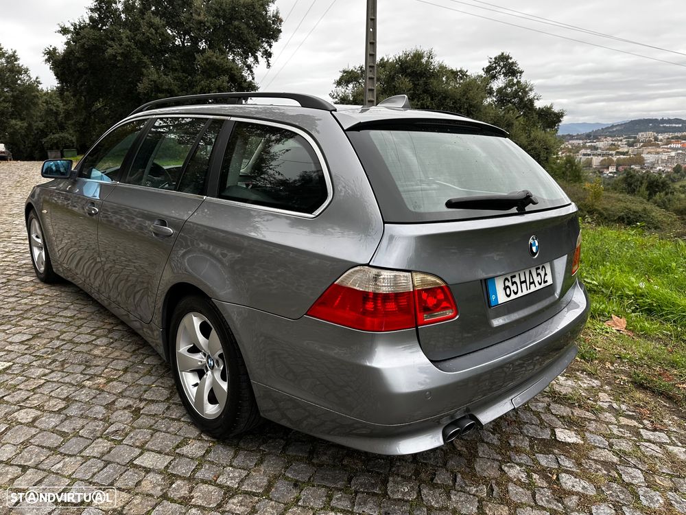 BMW 525 dA Touring - 12