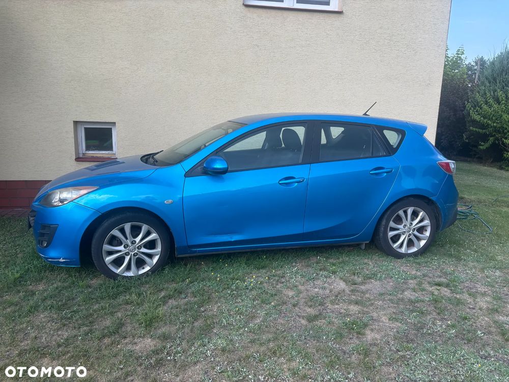 Mazda 3 1.6 CD Exclusive + - 1