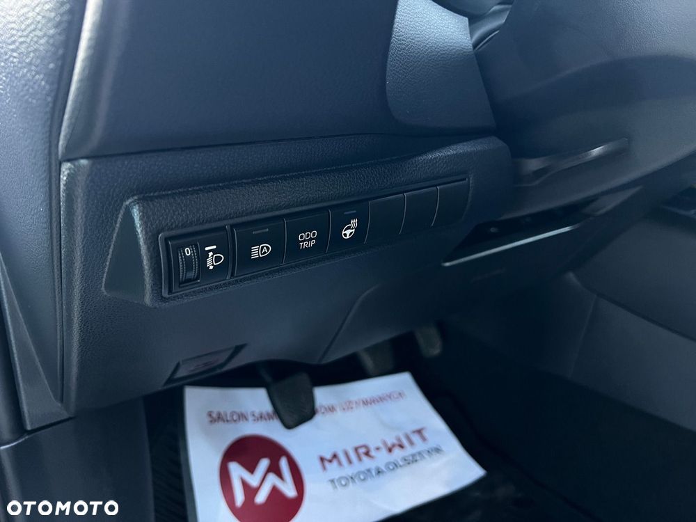 Toyota Corolla - 21