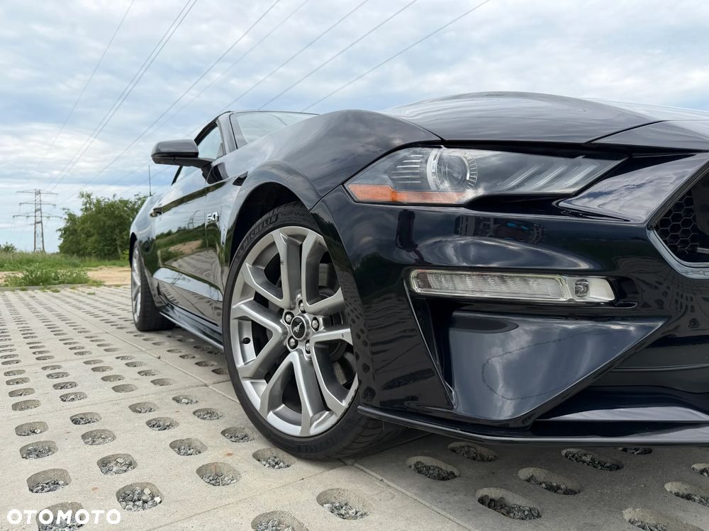 Ford Mustang 5.0 V8 GT - 19