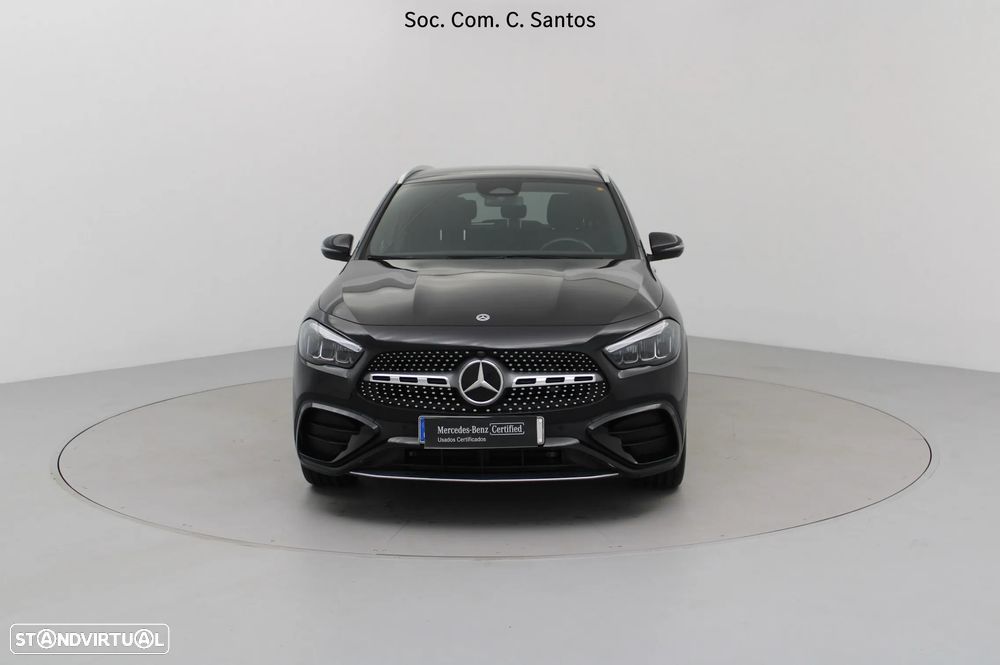 Mercedes-Benz GLA 180 d AMG Line - 2