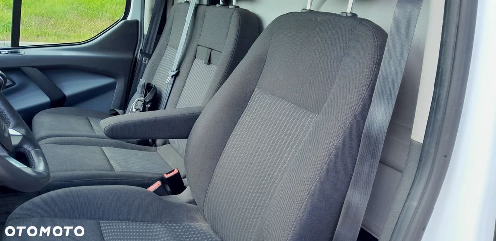 Ford Transit Custom - 12