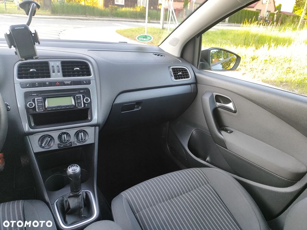 Volkswagen Polo 1.4 FSI Highline - 34