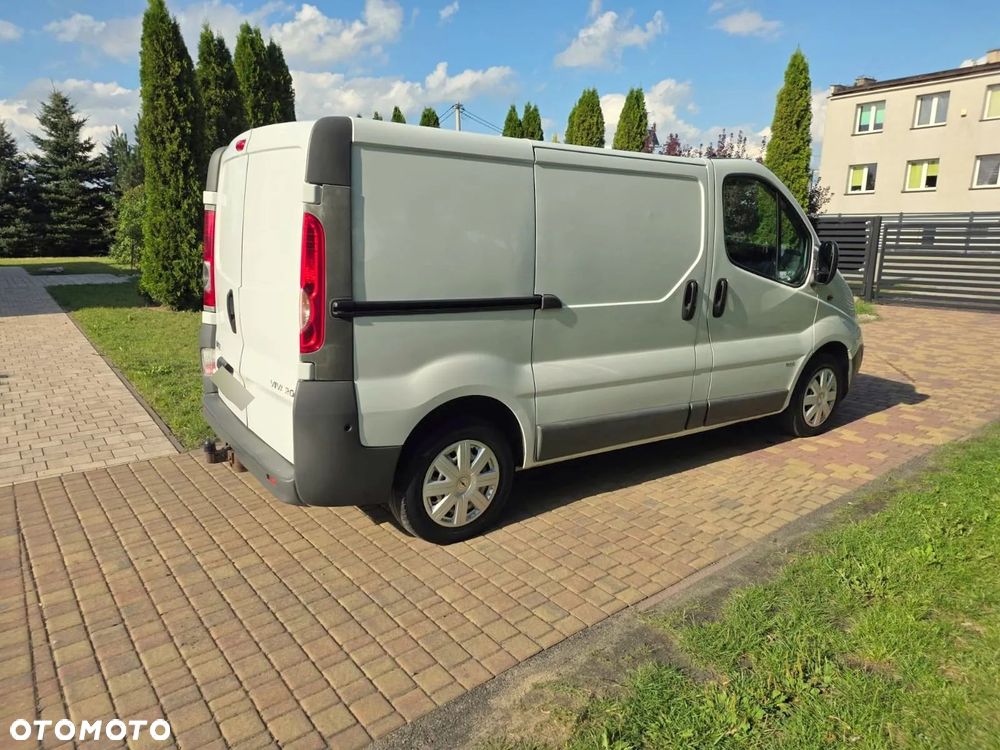 Opel VIVARO - 18