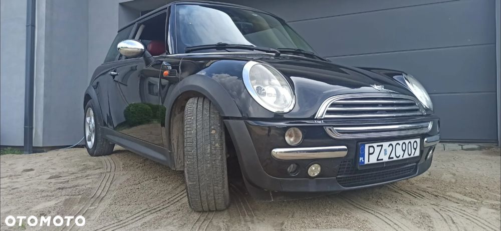 MINI ONE D - 7