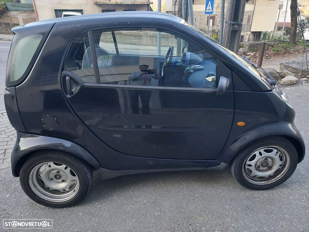 Smart ForTwo Coupé softtouch pure cdi - 4