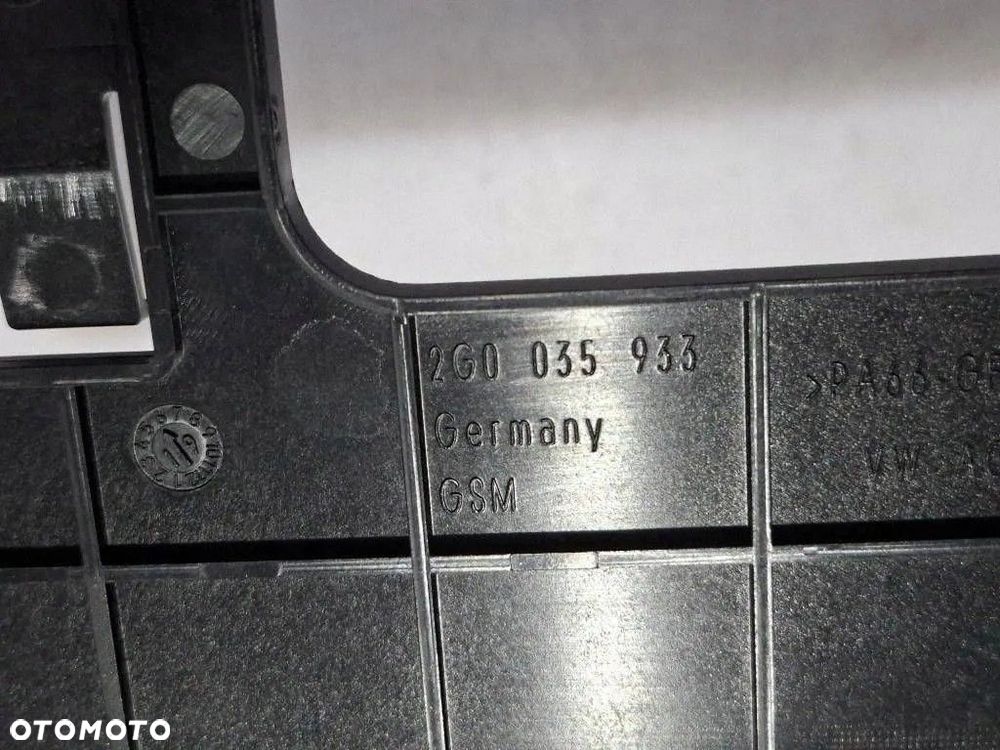 Seat Ibiza V (KJ) 2019 Wzmacniacz radia z uchwytem i kostką 5Q6035456 - 11