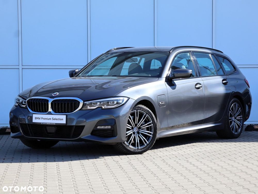 BMW Seria 3 330e M Sport sport - 1