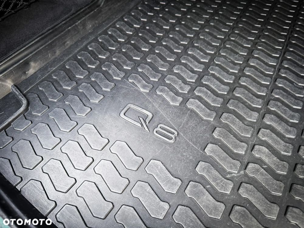 Audi Q8 50 TDI mHEV Quattro Black Edition Tiptronic - 34